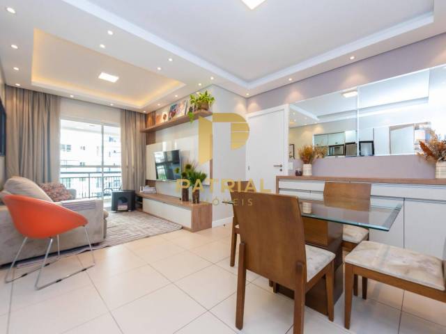 Apartamento para Venda em Curitiba - 2