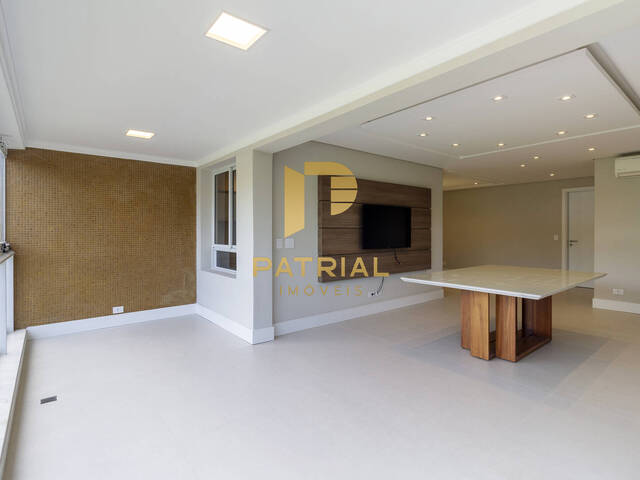 Apartamento para Venda em Curitiba - 2