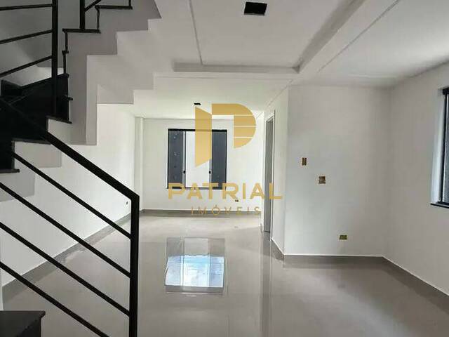 Sobrado para Venda em Curitiba - 4