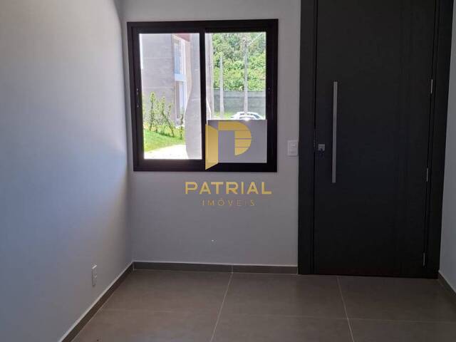 Casa para Venda em São José dos Pinhais - 5