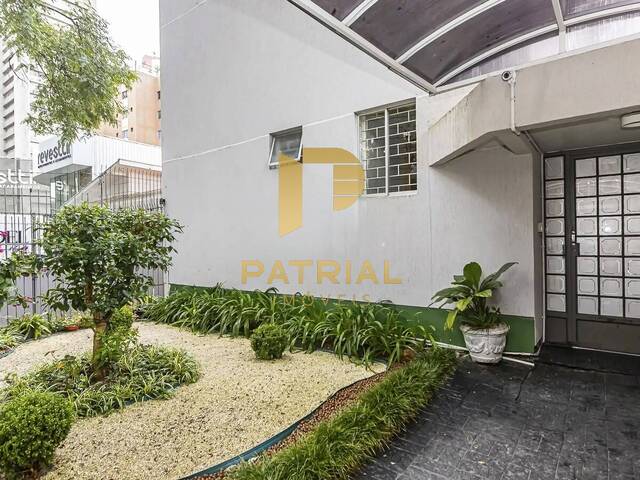 Apartamento para Venda em Curitiba - 2