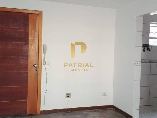 Apartamento para Venda em Curitiba - 2