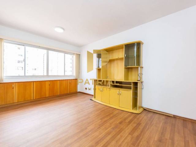 Apartamento para Venda em Curitiba - 2