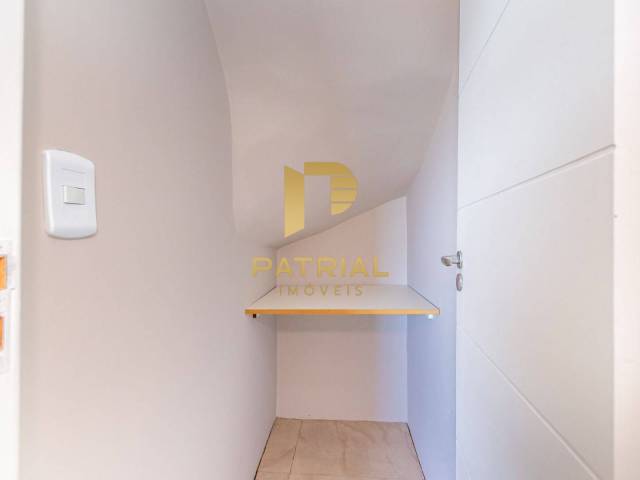 Sobrado para Venda em Curitiba - 5