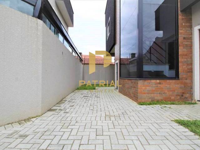 Sobrado para Venda em Curitiba - 3