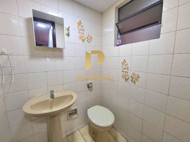 Sobrado para Venda em Curitiba - 5