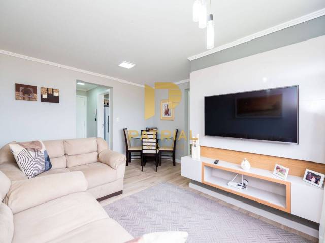 Apartamento para Venda em Curitiba - 2