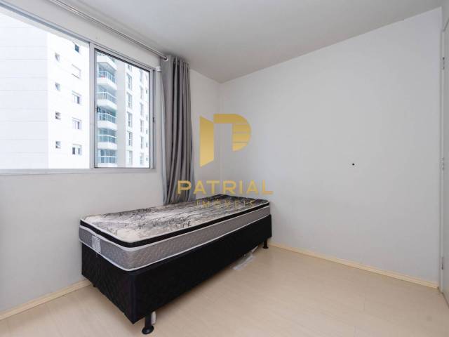 Apartamento para Venda em Curitiba - 4