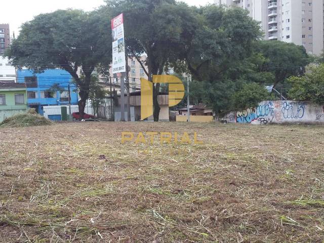 Terreno para Venda em Curitiba - 4