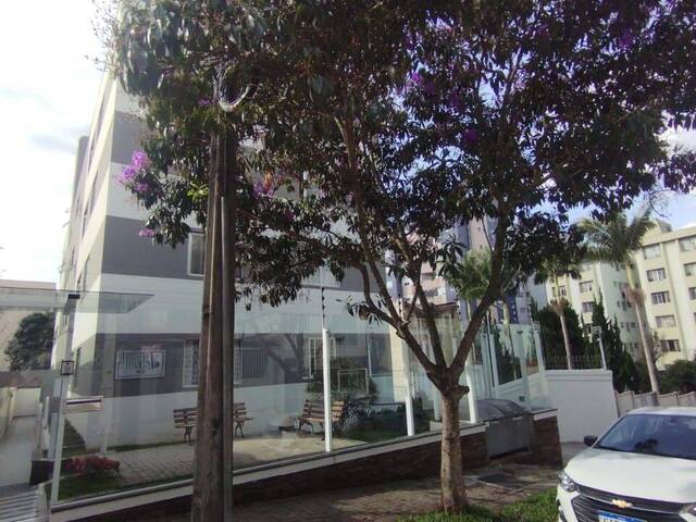 Apartamento para Venda em Curitiba - 2