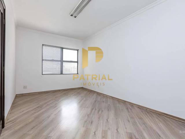 #SA0028 - Sala para Venda em Curitiba - PR - 2