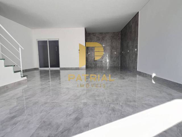 Sobrado para Venda em Curitiba - 3