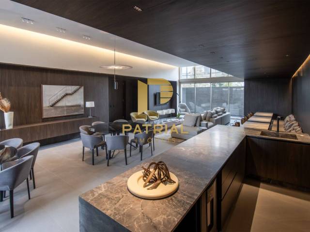 Apartamento para Venda em Curitiba - 2