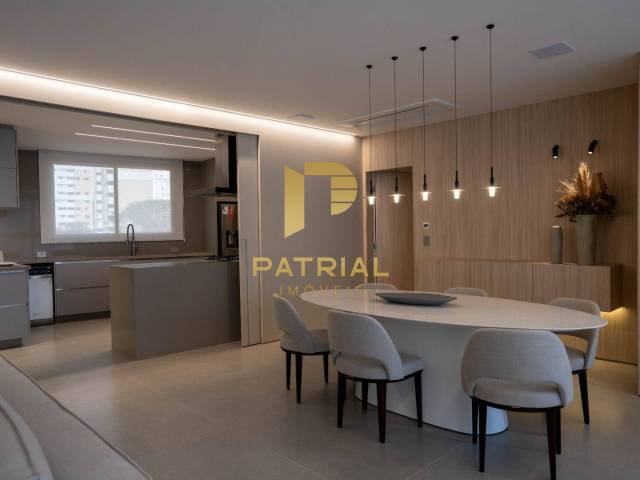 Apartamento para Venda em Curitiba - 2