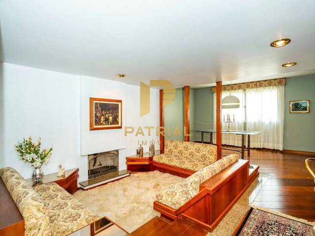 Apartamento para Venda em Curitiba - 3