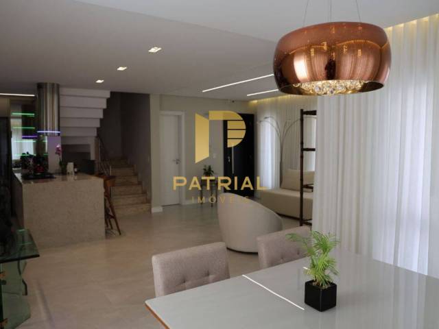 Sobrado para Venda em Curitiba - 2