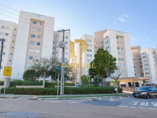 Apartamento para Venda em Curitiba - 2