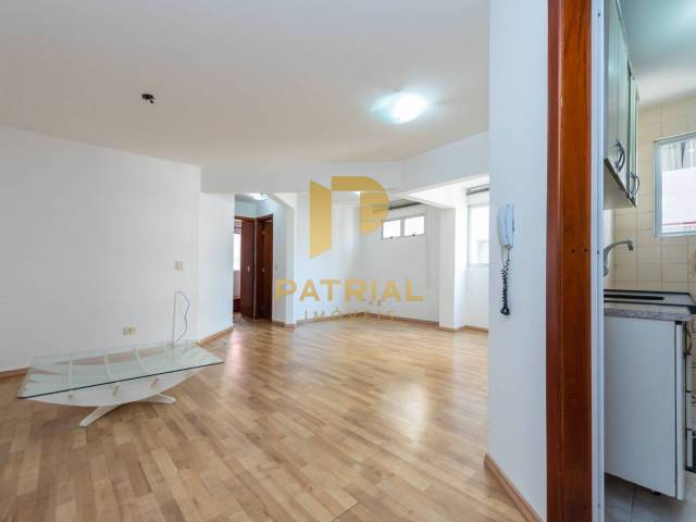 Apartamento para Venda em Curitiba - 2