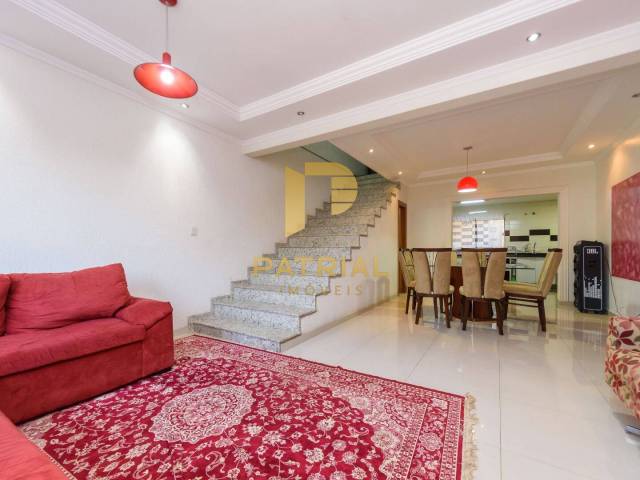 Sobrado para Venda em Curitiba - 2