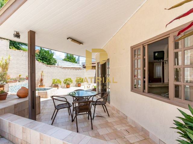 Casa para Venda em Curitiba - 4